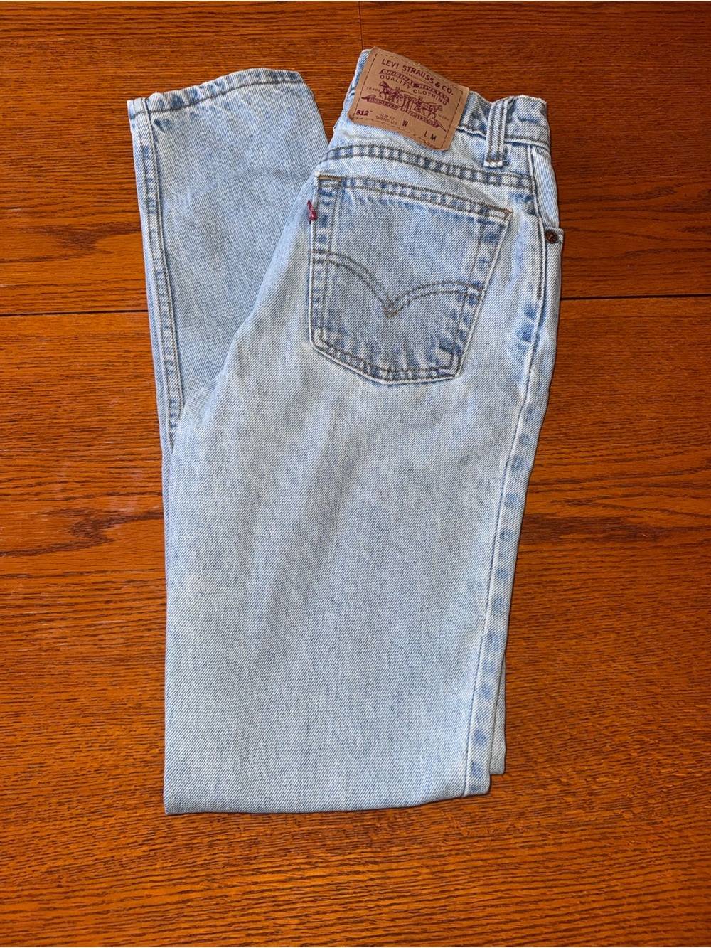 Vintage Levi’s 512 Light Wash Jeans 3